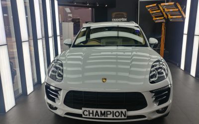 Porsche_White_2018-07-06_T